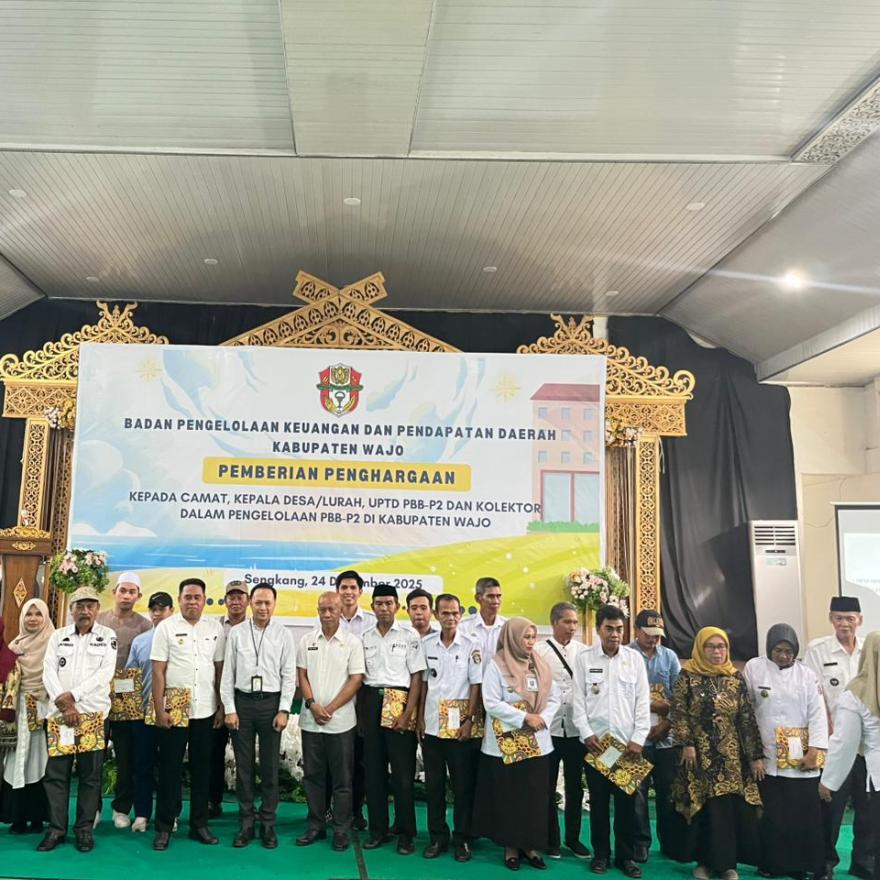 Desa Mario Raih Peringkat 7 Kolektor PBB-P2 se-Kabupaten Wajo